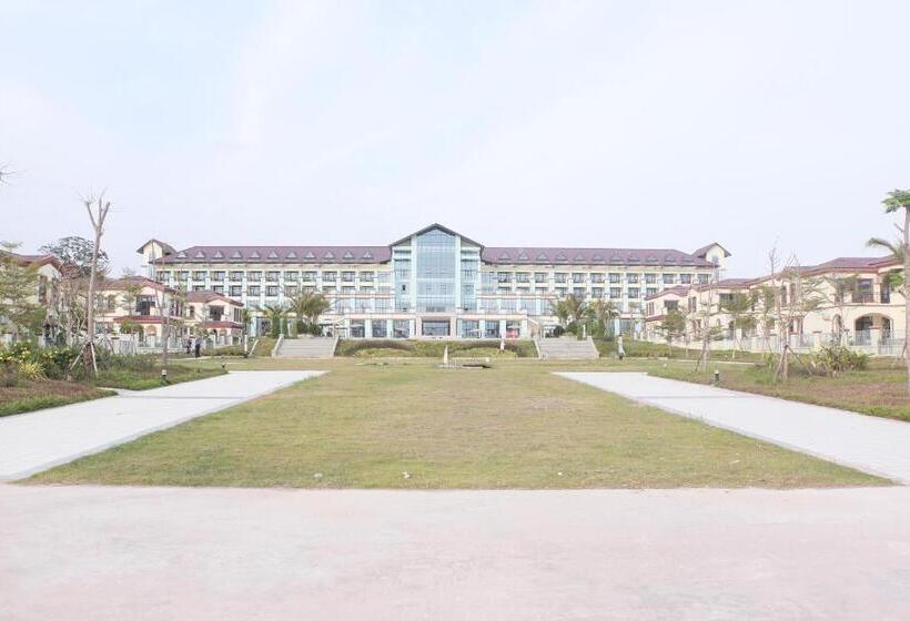 Sealong Bay Zhongqi Conifer Hotel 海龙湾中启康年酒店