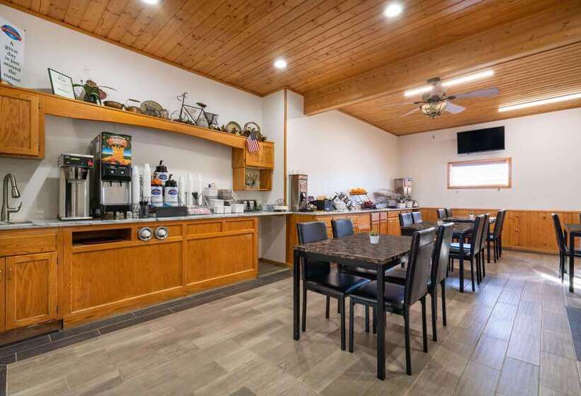 호텔 Baymont Inn Baldwin