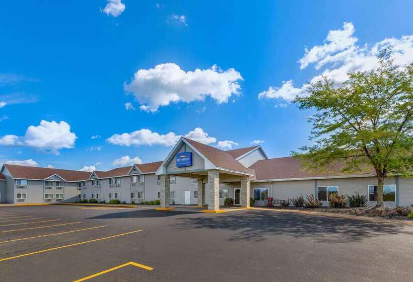 호텔 Baymont Inn Baldwin