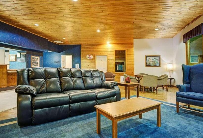 호텔 Baymont Inn Baldwin