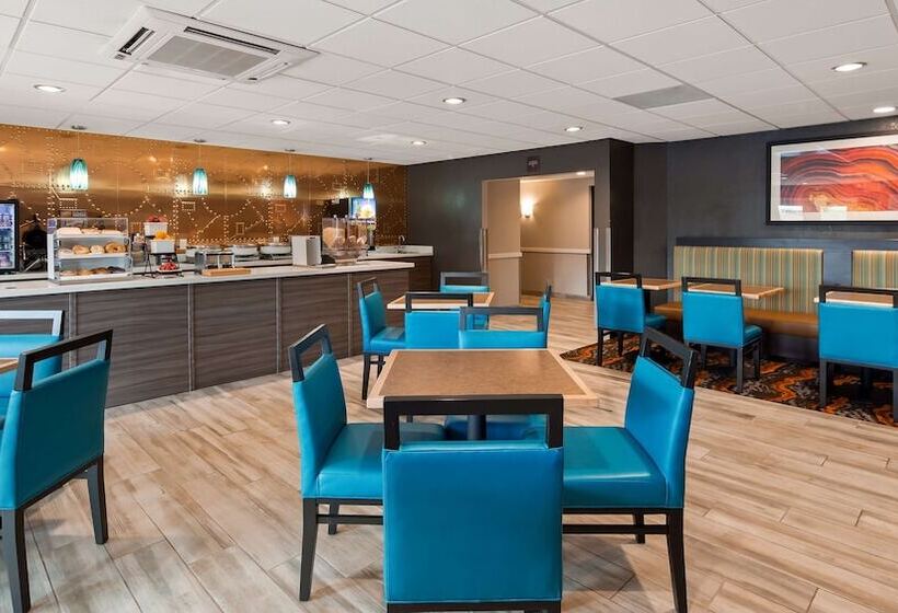 فندق Best Western Plus Sun Canyon