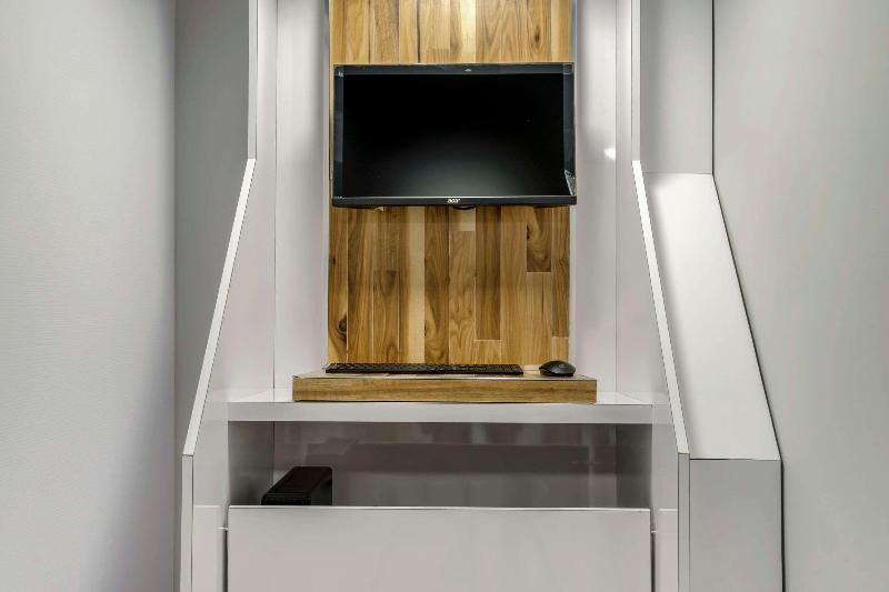 בית מלון כפרי Clarion Pointe Tampa Brandon Near Fairgrounds And Casino