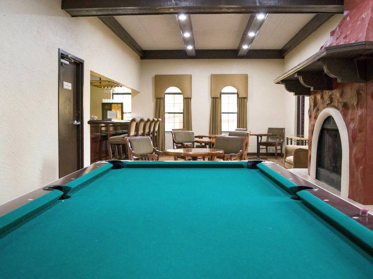 בית מלון כפרי Clarion Pointe Tampa Brandon Near Fairgrounds And Casino