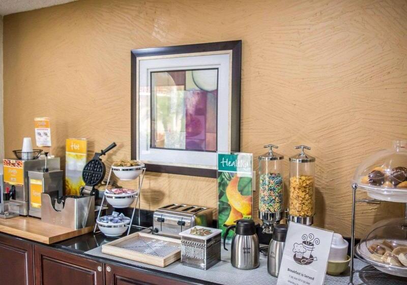 فندق Clarion Pointe Tampa Brandon Near Fairgrounds And Casino