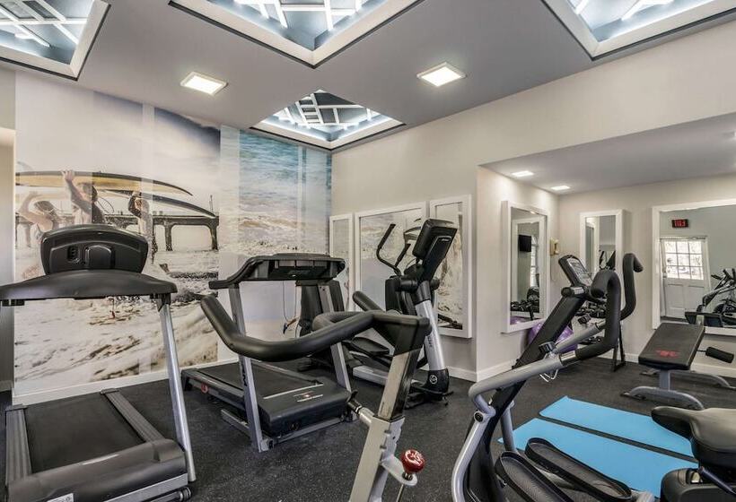 فندق Clarion Pointe Tampa Brandon Near Fairgrounds And Casino