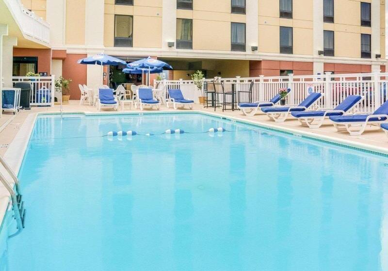 Garner Hotel Virginia Beach North By Ihg