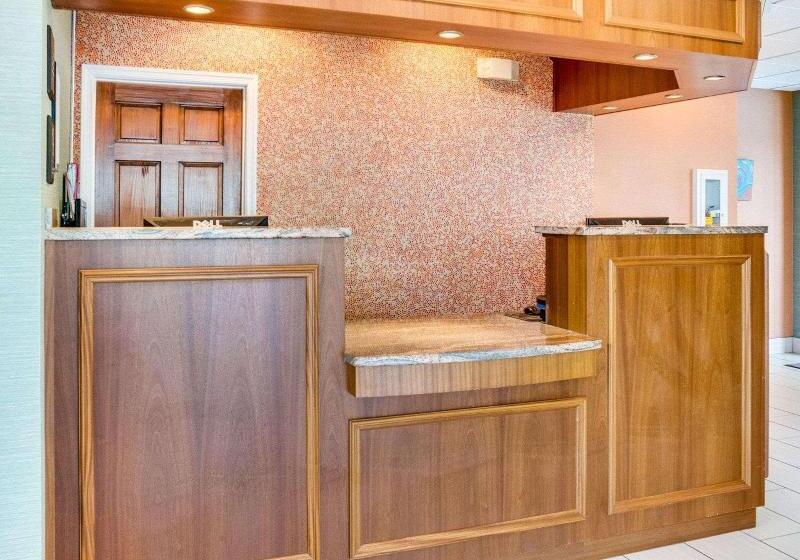 Garner Hotel Virginia Beach North By Ihg