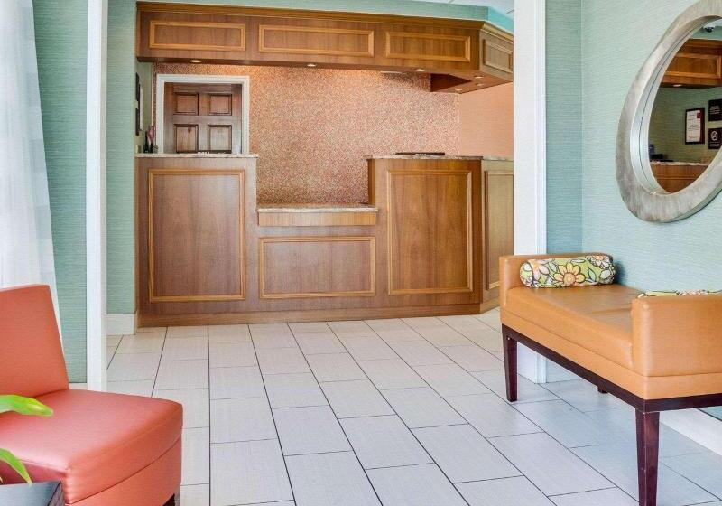 Garner Hotel Virginia Beach North By Ihg