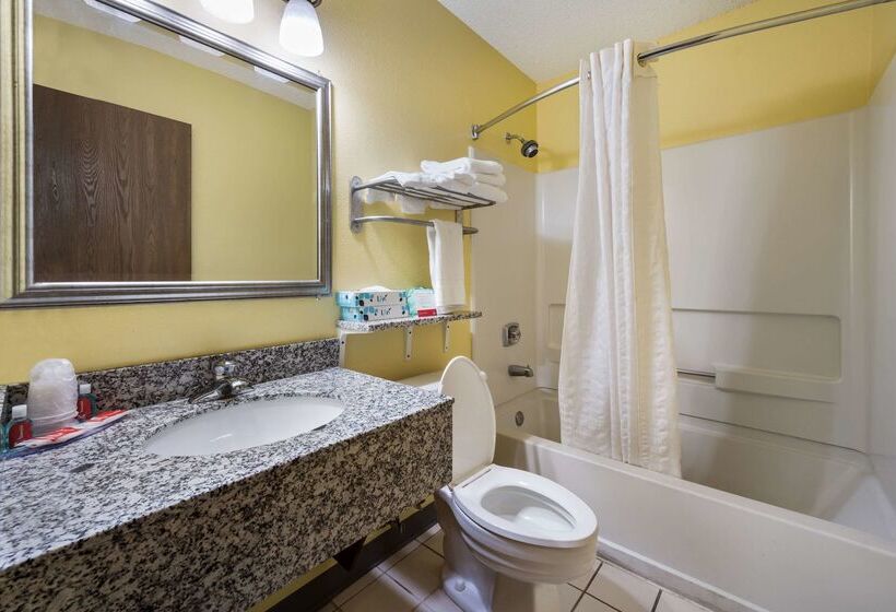 酒店 Econo Lodge Spotsylvania Town Center