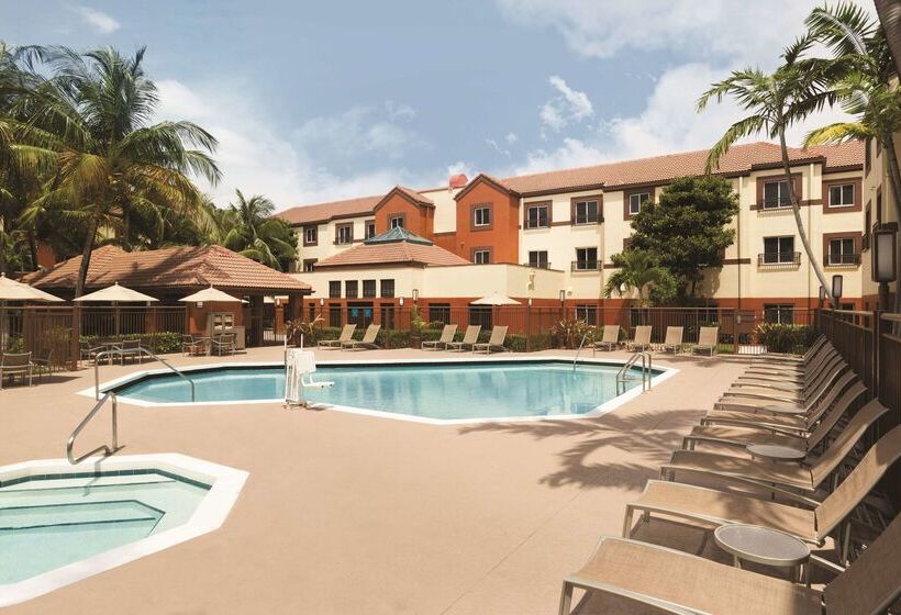 호텔 Hyatt House Miami Airport