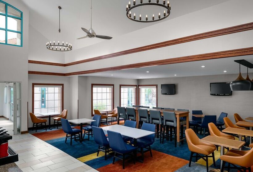 Отель Hyatt House Scottsdale Old Town