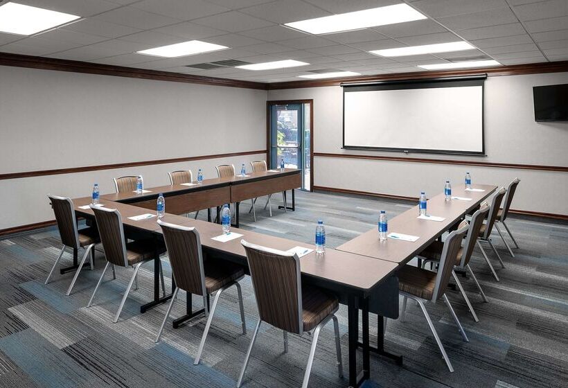 Отель Hyatt House Scottsdale Old Town