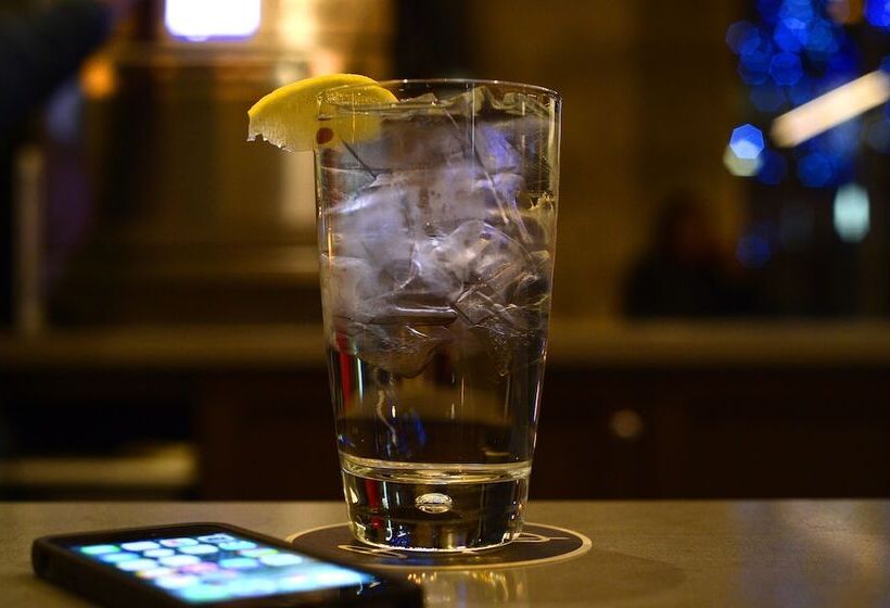 Отель Hyatt Place San Antonio Riverwalk