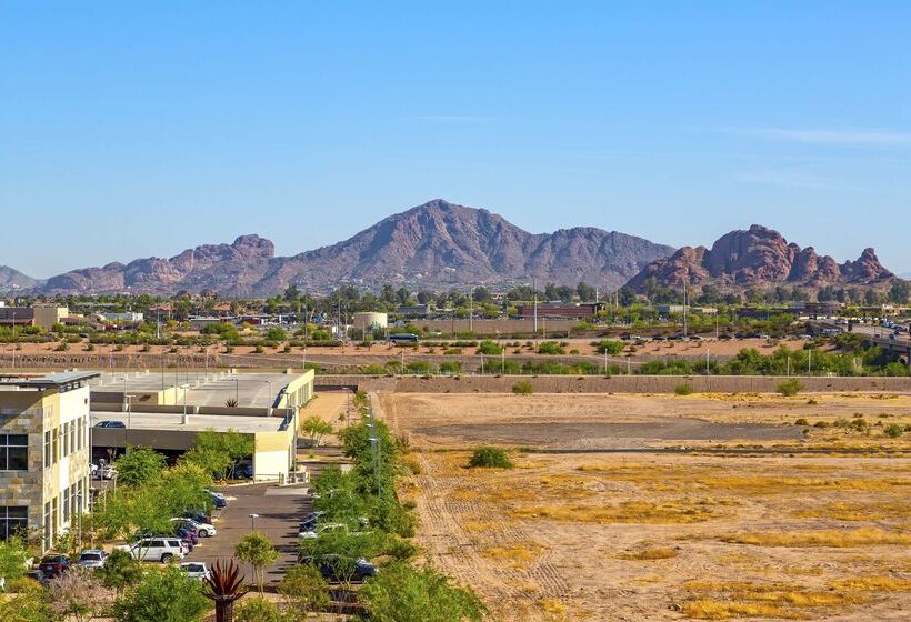 Отель Hyatt Place Tempe Phoenix Airport