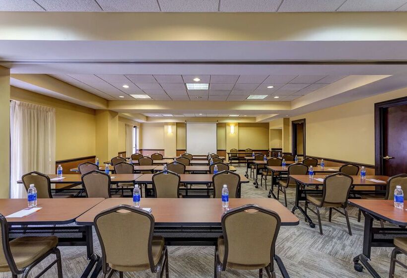 Отель Hyatt Place Tempe Phoenix Airport