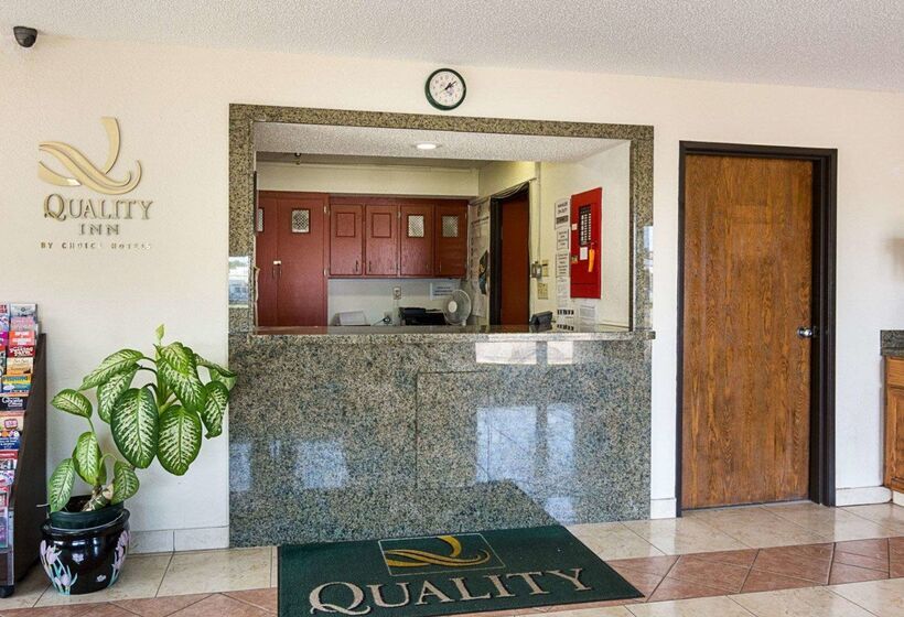 ホテル Quality Inn Chesapeake