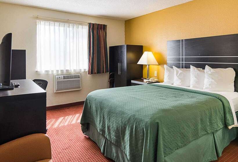 ホテル Quality Inn Chesapeake