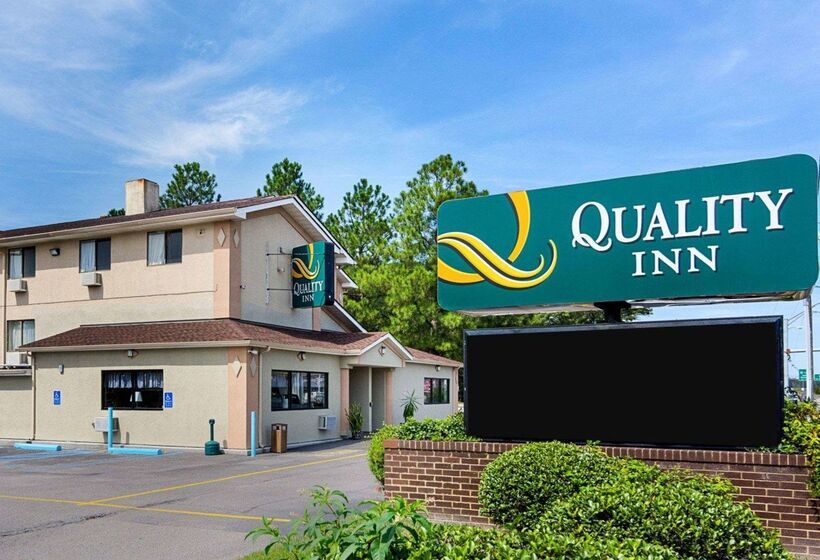 ホテル Quality Inn Chesapeake