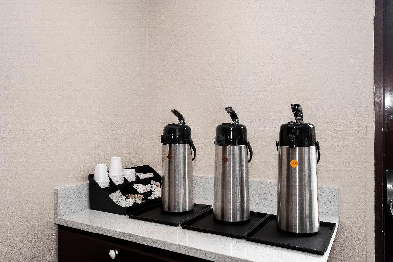 فندق Red Roof Inn Bristol