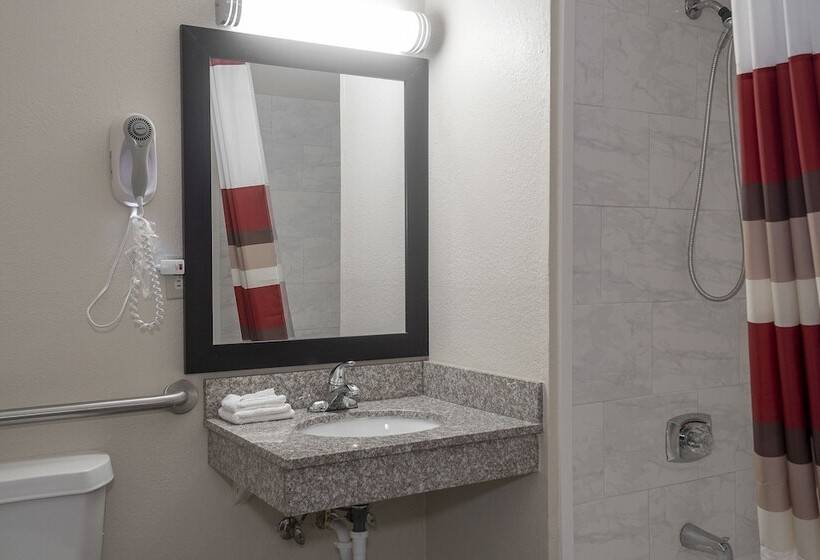 فندق Red Roof Inn Bristol