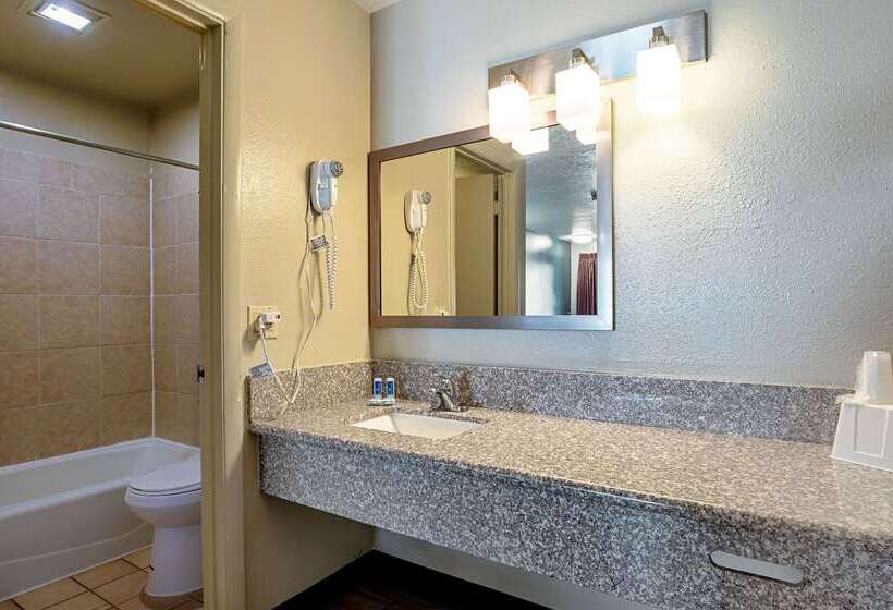 فندق Rodeway Inn St George North   Near Pioneer Park