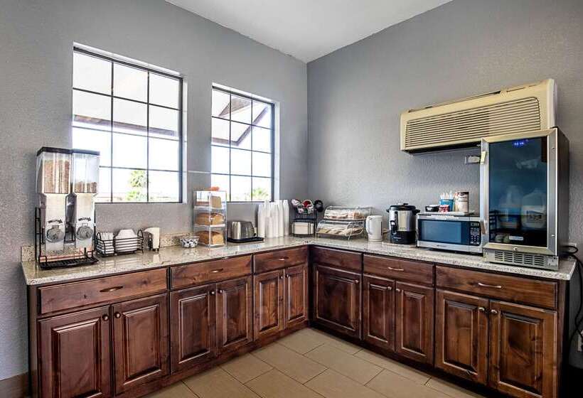 فندق Rodeway Inn St George North   Near Pioneer Park