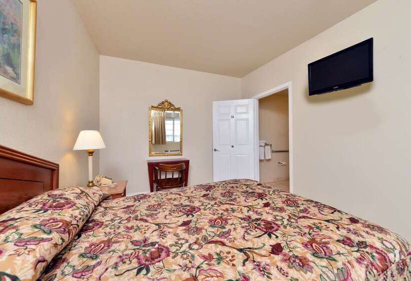 فندق Rodeway Inn Stockton Highway 99