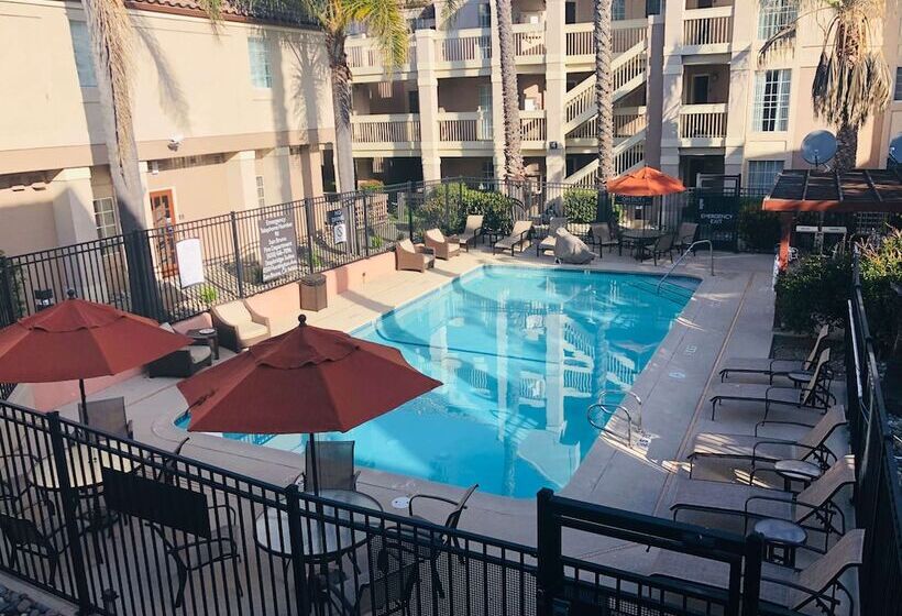 Отель Sonesta Es Suites San Francisco Airport San Bruno