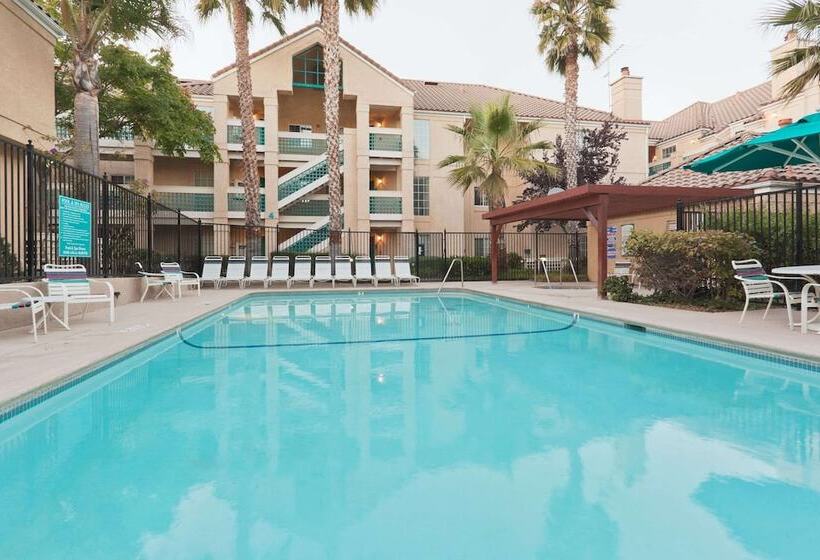 Отель Sonesta Es Suites San Francisco Airport San Bruno