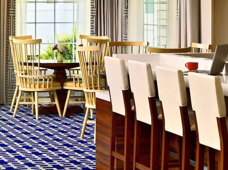 فندق Sonesta Es Suites Somerset