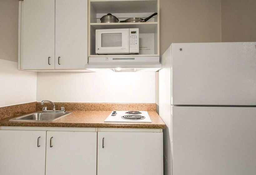 فندق Suburban Studios Melbourne Airport