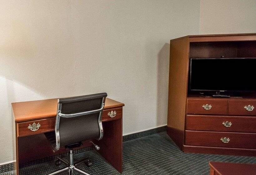 فندق Suburban Studios Melbourne Airport