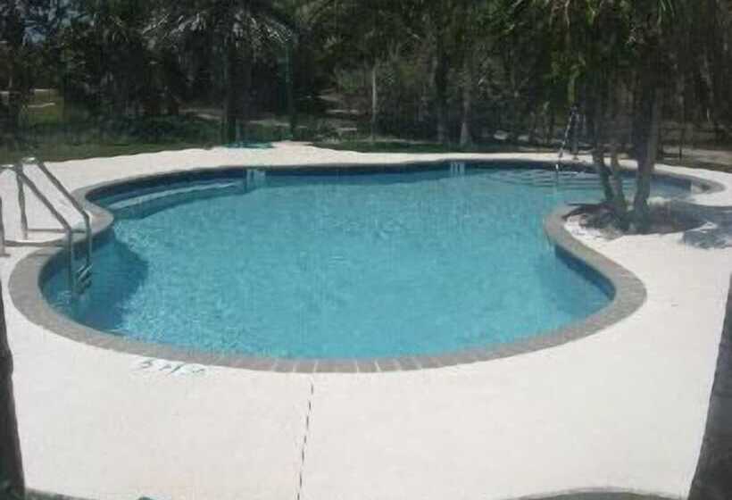 فندق Sugar Loaf Lodge