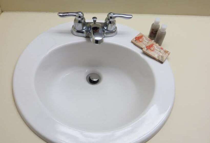 فندق Sugar Loaf Lodge