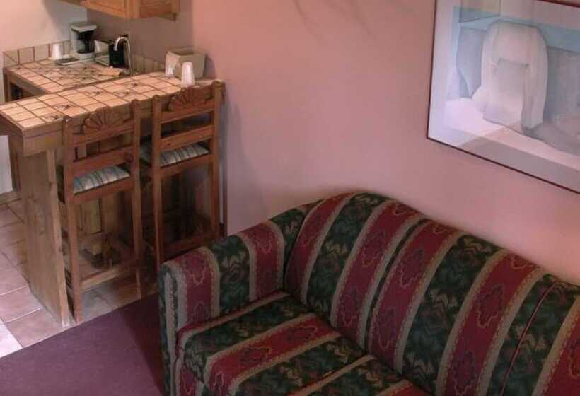 בית מלון כפרי Sun God Lodge