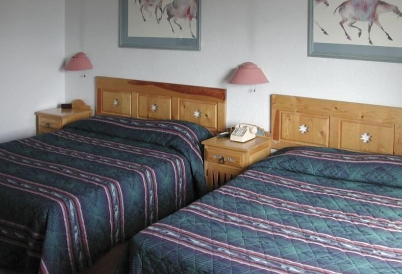 בית מלון כפרי Sun God Lodge