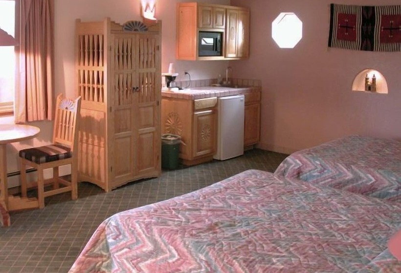 בית מלון כפרי Sun God Lodge