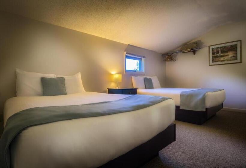 هتل Sun & Ski Inn And Suites