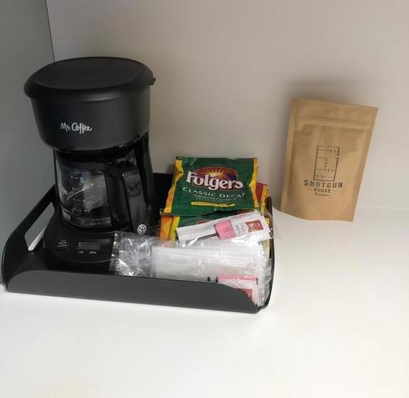 호텔 Sunset Inn And Suites