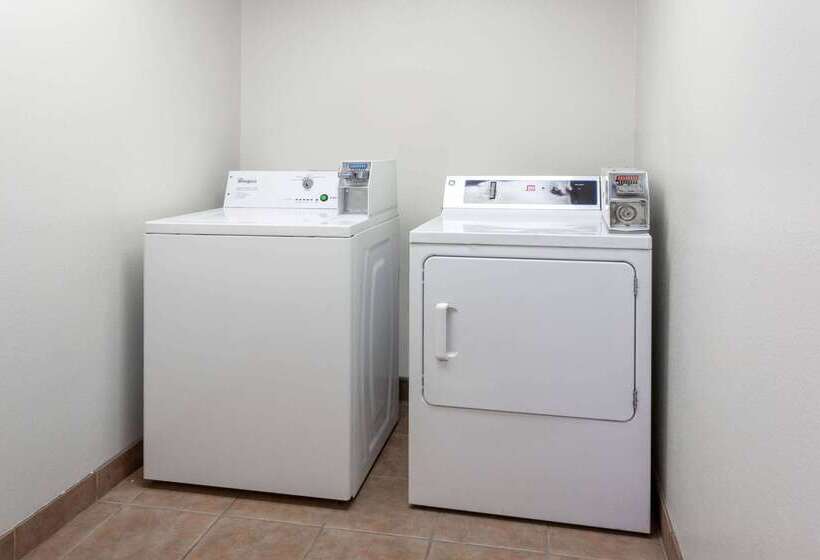 בית מלון כפרי Super 8 By Wyndham Amarillo Central Tx