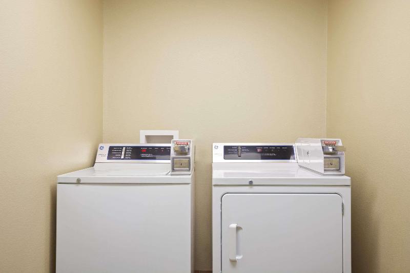 בית מלון כפרי Super 8 By Wyndham Amarillo Central Tx