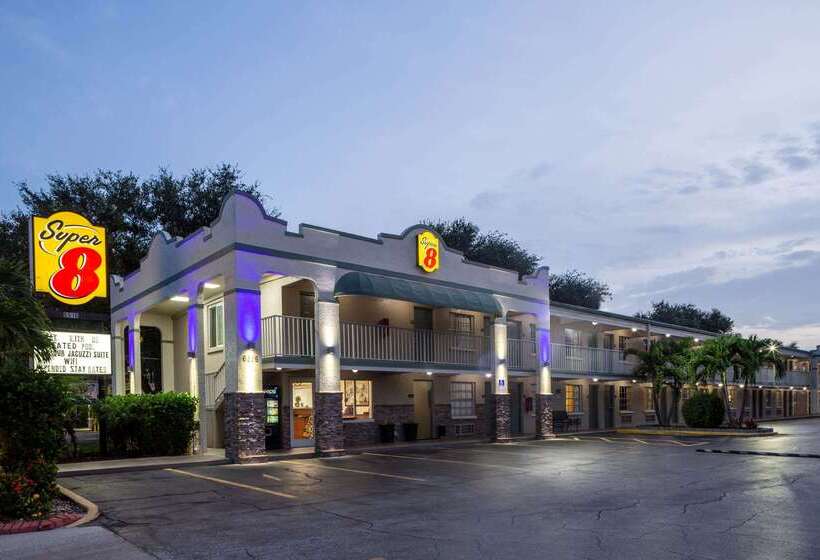 ホテル Super 8 By Wyndham Bradenton Sarasota Area