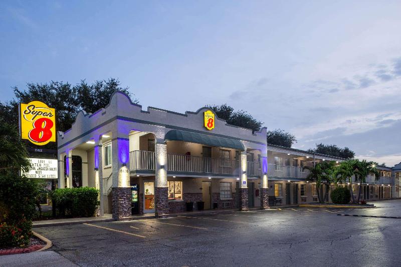 فندق Super 8 By Wyndham Bradenton Sarasota Area