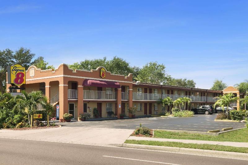 ホテル Super 8 By Wyndham Bradenton Sarasota Area