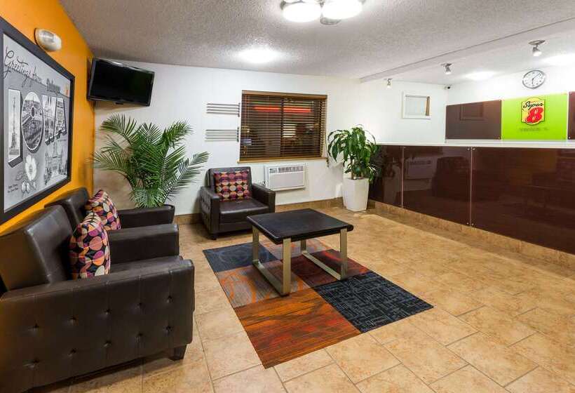 酒店 Super 8 By Wyndham Dubuque