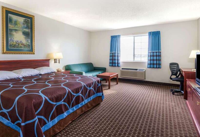 فندق Super 8 By Wyndham Gardner