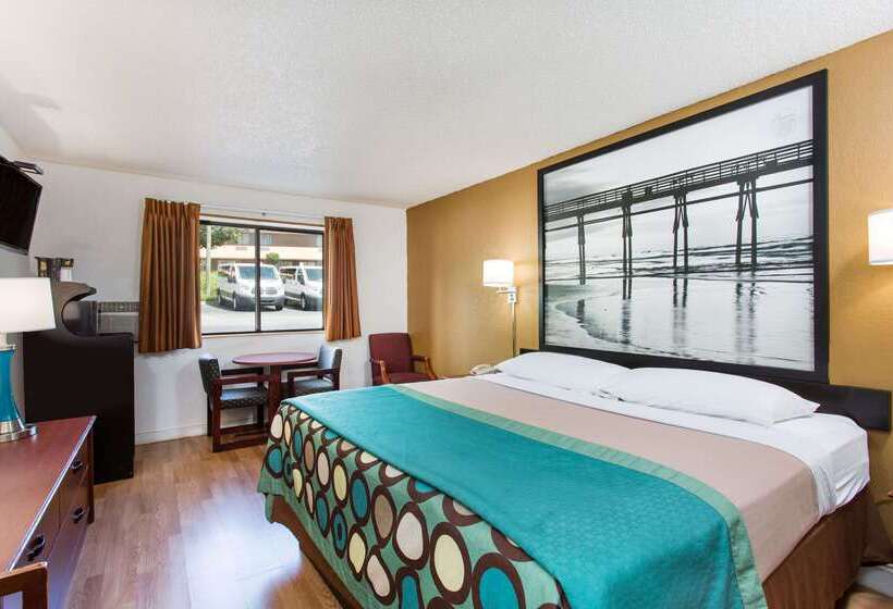 酒店 Super 8 By Wyndham Greensboro/coliseum/conv