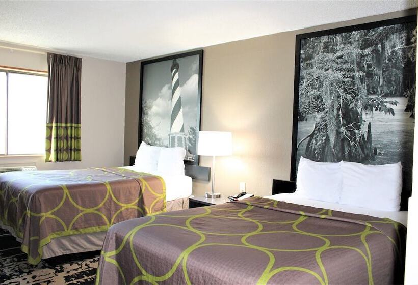 酒店 Super 8 By Wyndham Greensboro/coliseum/conv