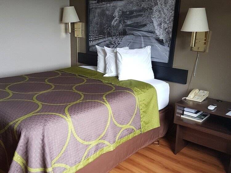 בית מלון כפרי Super 8 By Wyndham Lexington Hamburg Area