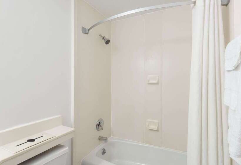 호텔 Super 8 By Wyndham Old Saybrook